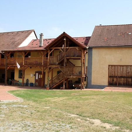 Apartamento Mlyn-Osvracin Exterior foto