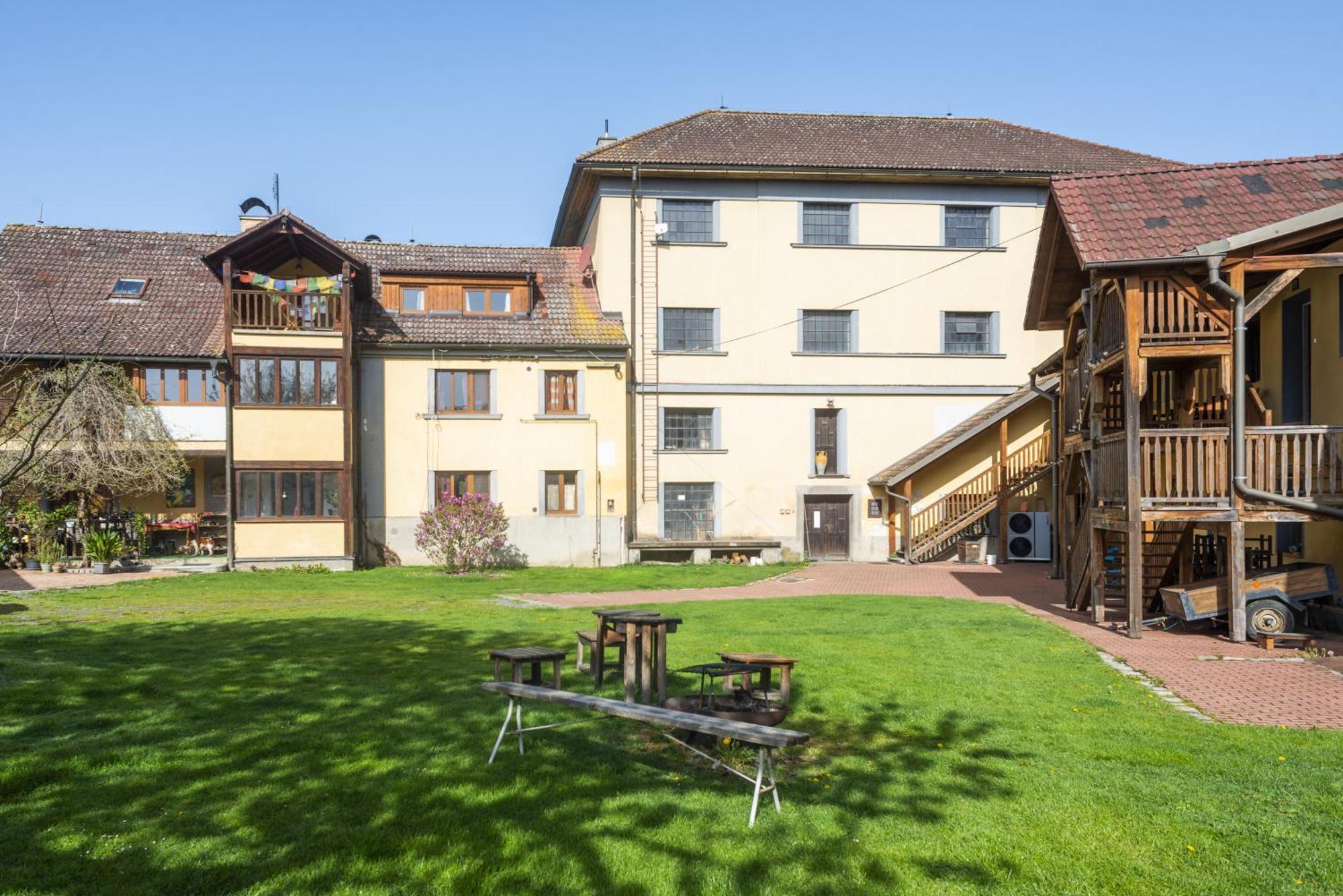 Apartamento Mlyn-Osvracin Exterior foto